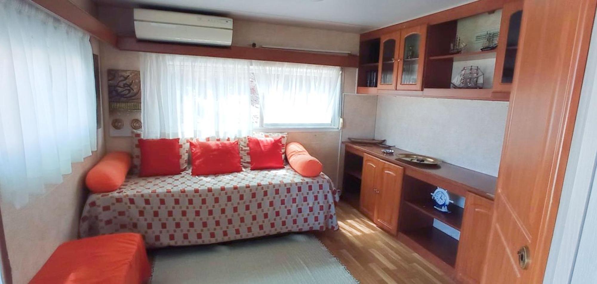 Camping The Place *